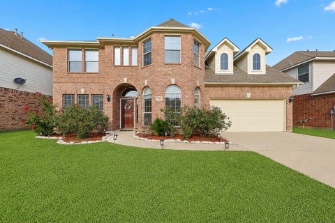 Photo of 2614 Sunset Lake Drive, Sugar Land, TX 77478 (MLS # 41139428)