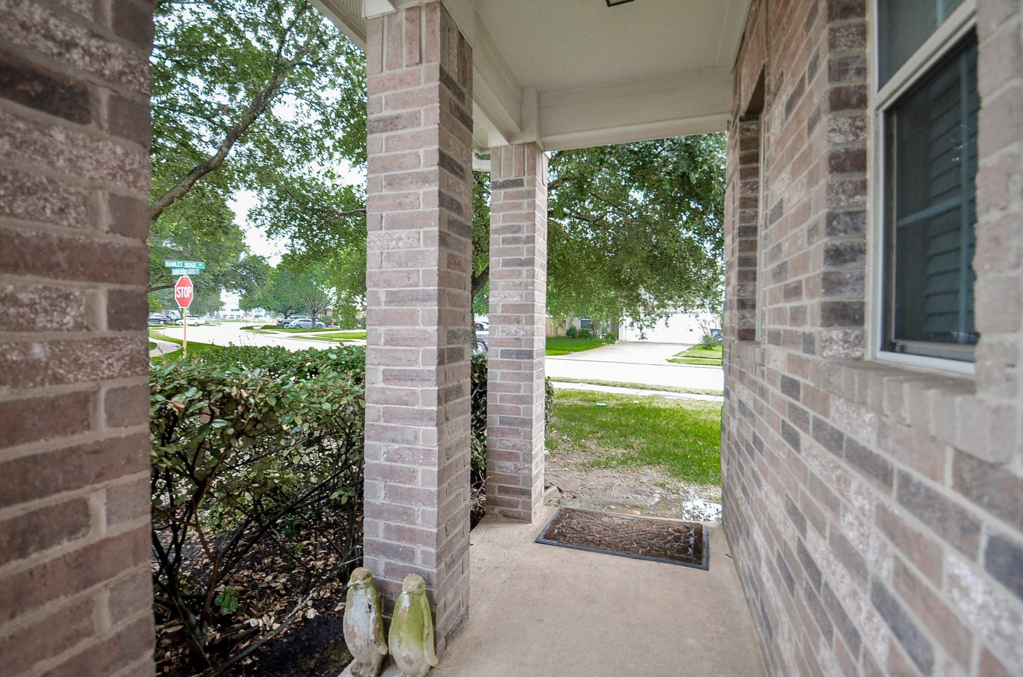 20903 Hamlet Ridge Lane