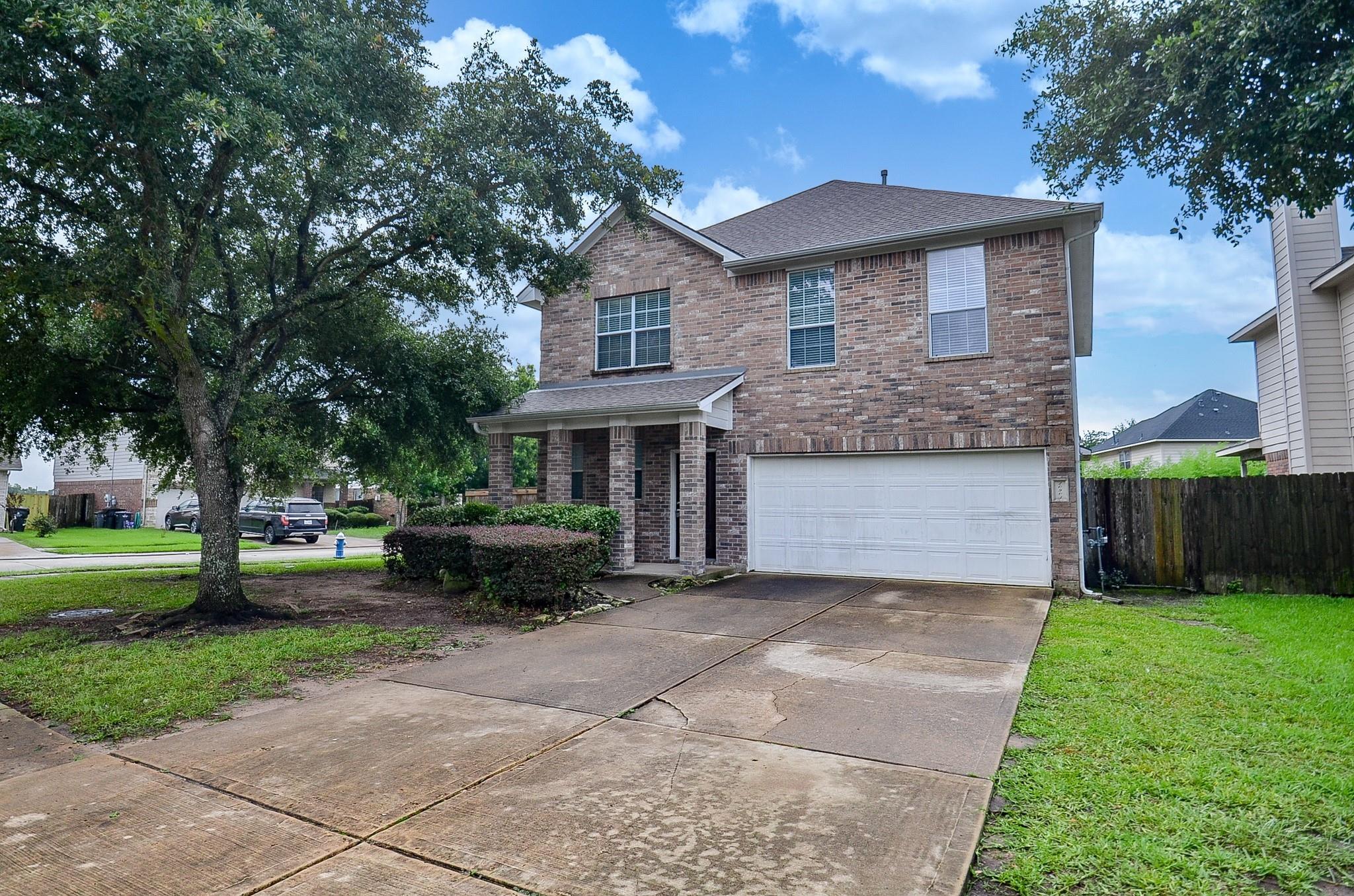 20903 Hamlet Ridge Lane