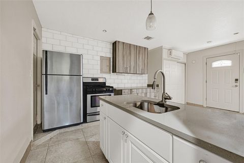 Tiny photo for 8715 Bauman Road #6, Houston, TX 77022 (MLS # 32034791)