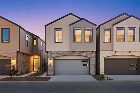 Photo of 2927 El Fenice Lane, Houston, TX 77057 (MLS # 30864135) Photo of 2927 El Fenice Lane, Houston, TX 77057 (MLS # 30864135)