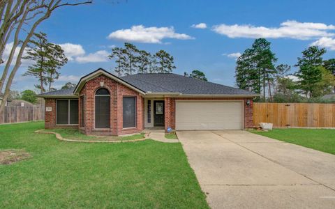 Photo of 914 Garrett Drive, Magnolia, TX 77354 (MLS # 85509173)