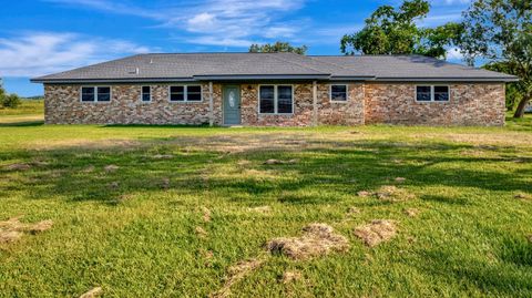 Photo of 18035 Highway 111 S, Louise, TX 77455 (MLS # 10588198)