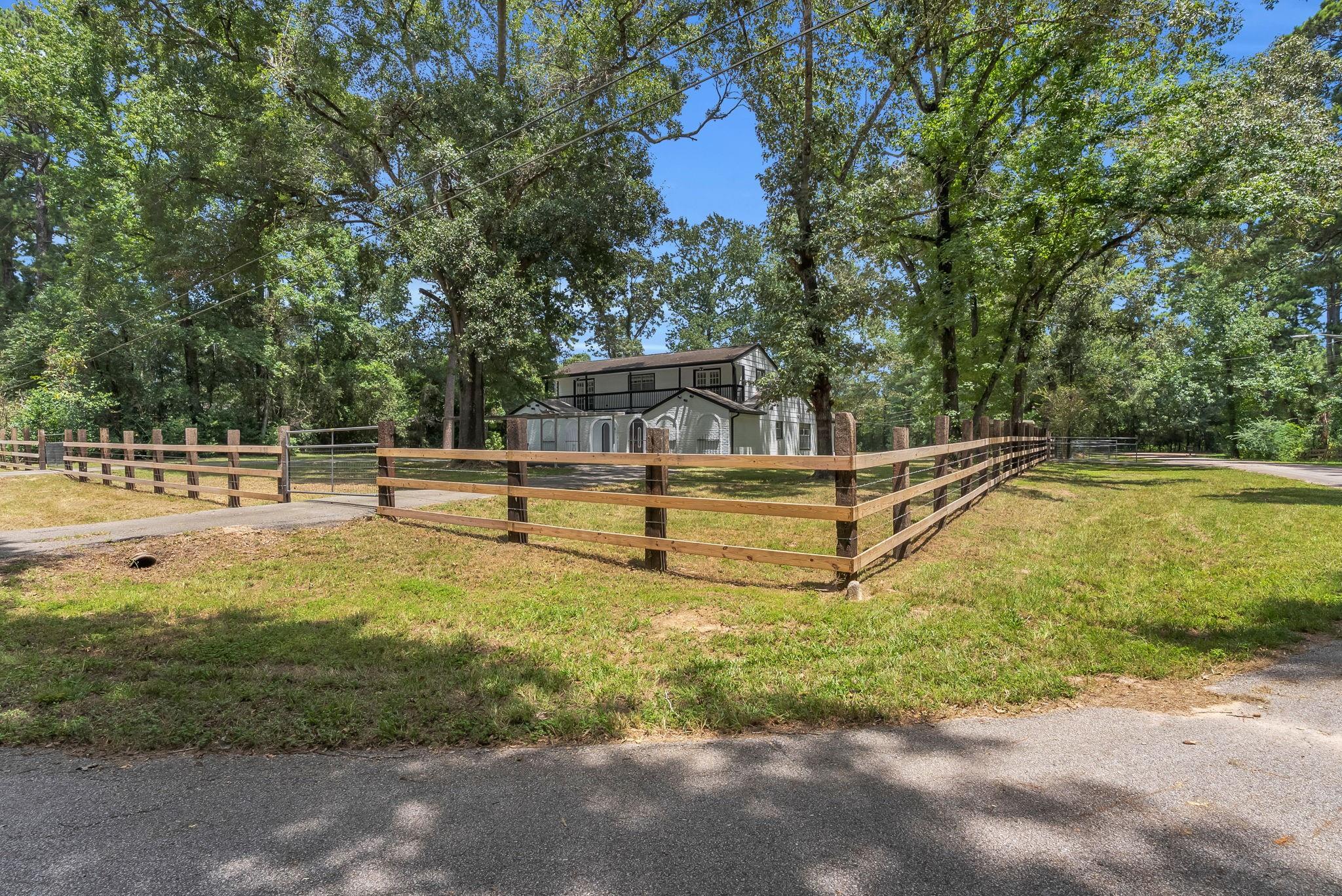 33102 Rollingwood Drive