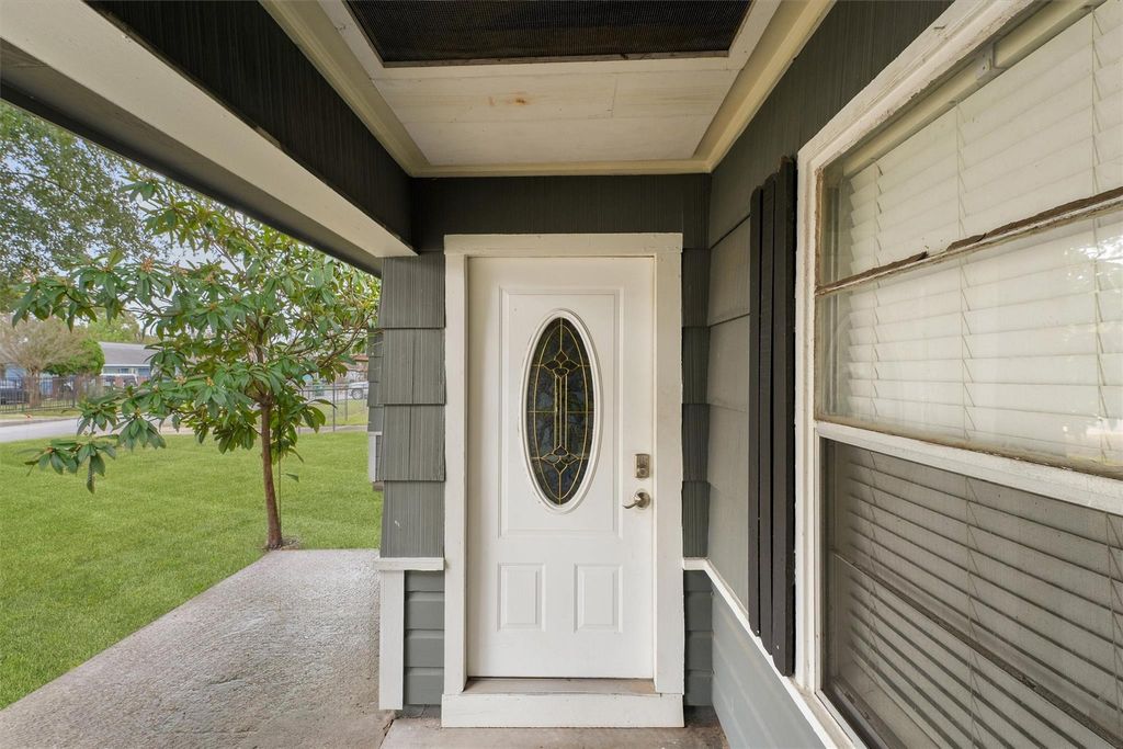 Photo of 11301 O Donnell Drive, Houston, TX 77076 (MLS # 31416841)