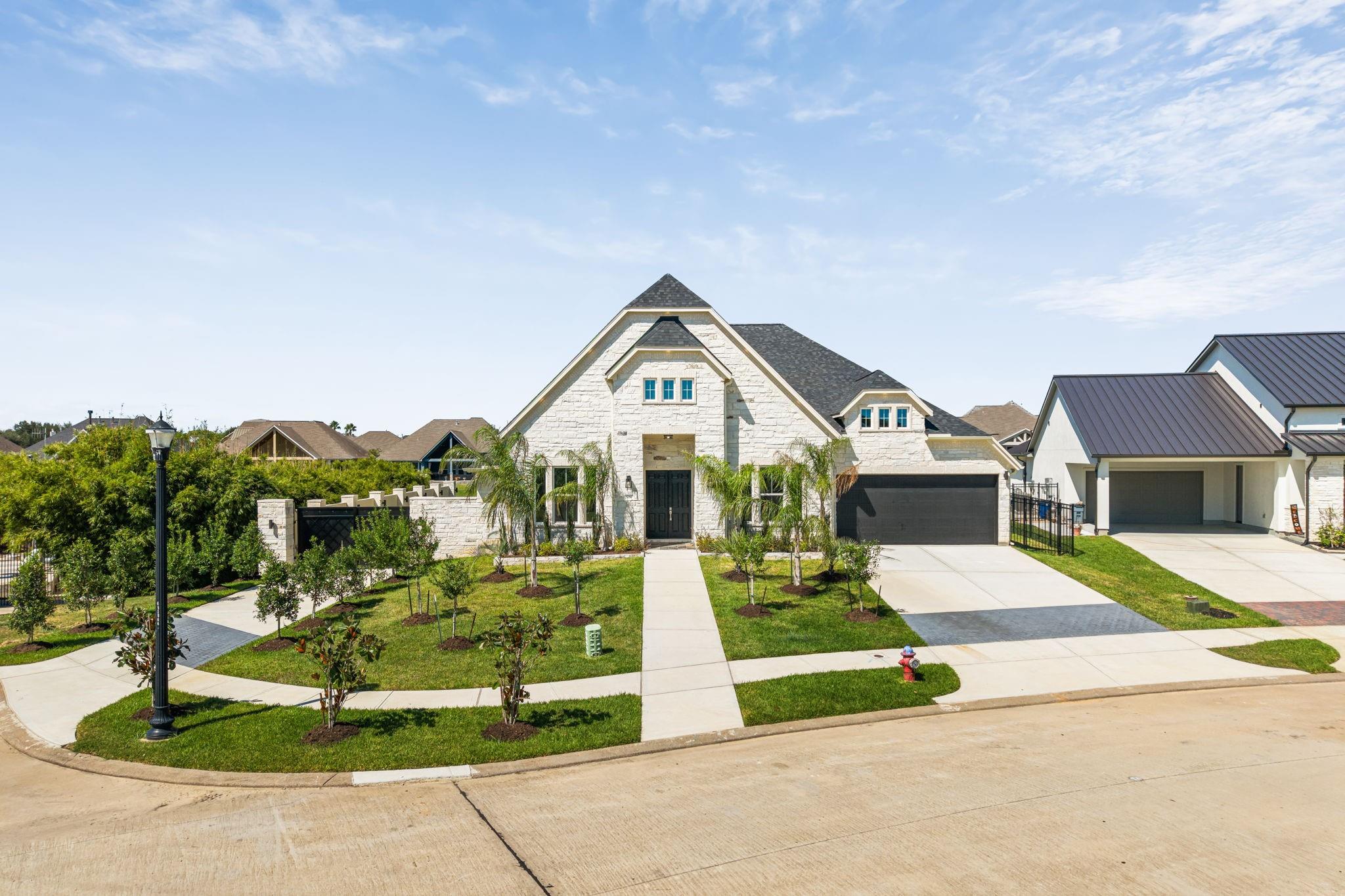 508 Amalfi Drive