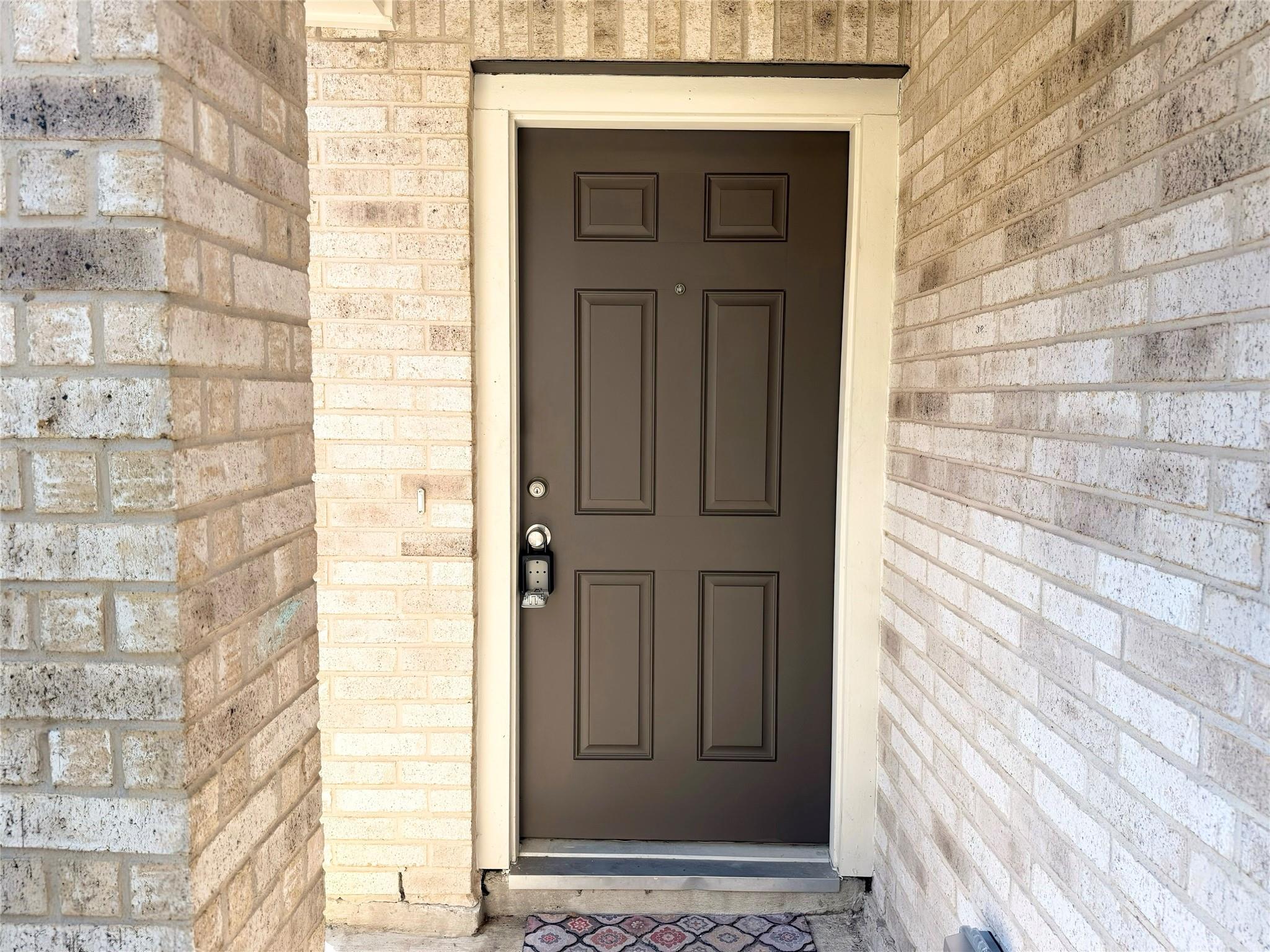 2107 Castle Gardens Lane