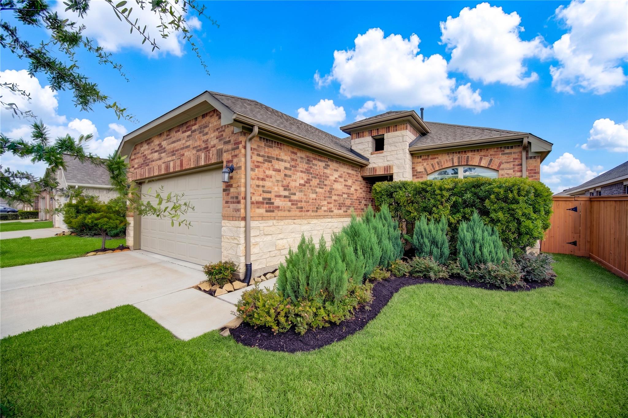 1416 Sundown Glen Lane