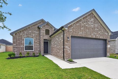 Photo of 2119 Spring Hollow Drive, Baytown, TX 77521 (MLS # 13053907)