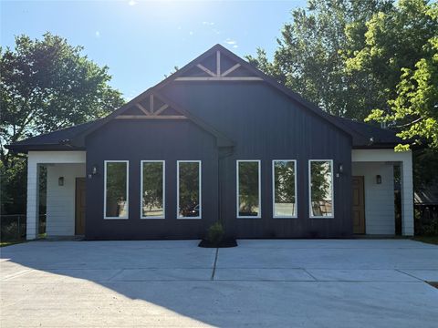 Photo of 8214 Woodward Street, Houston, TX 77051 (MLS # 8616491)