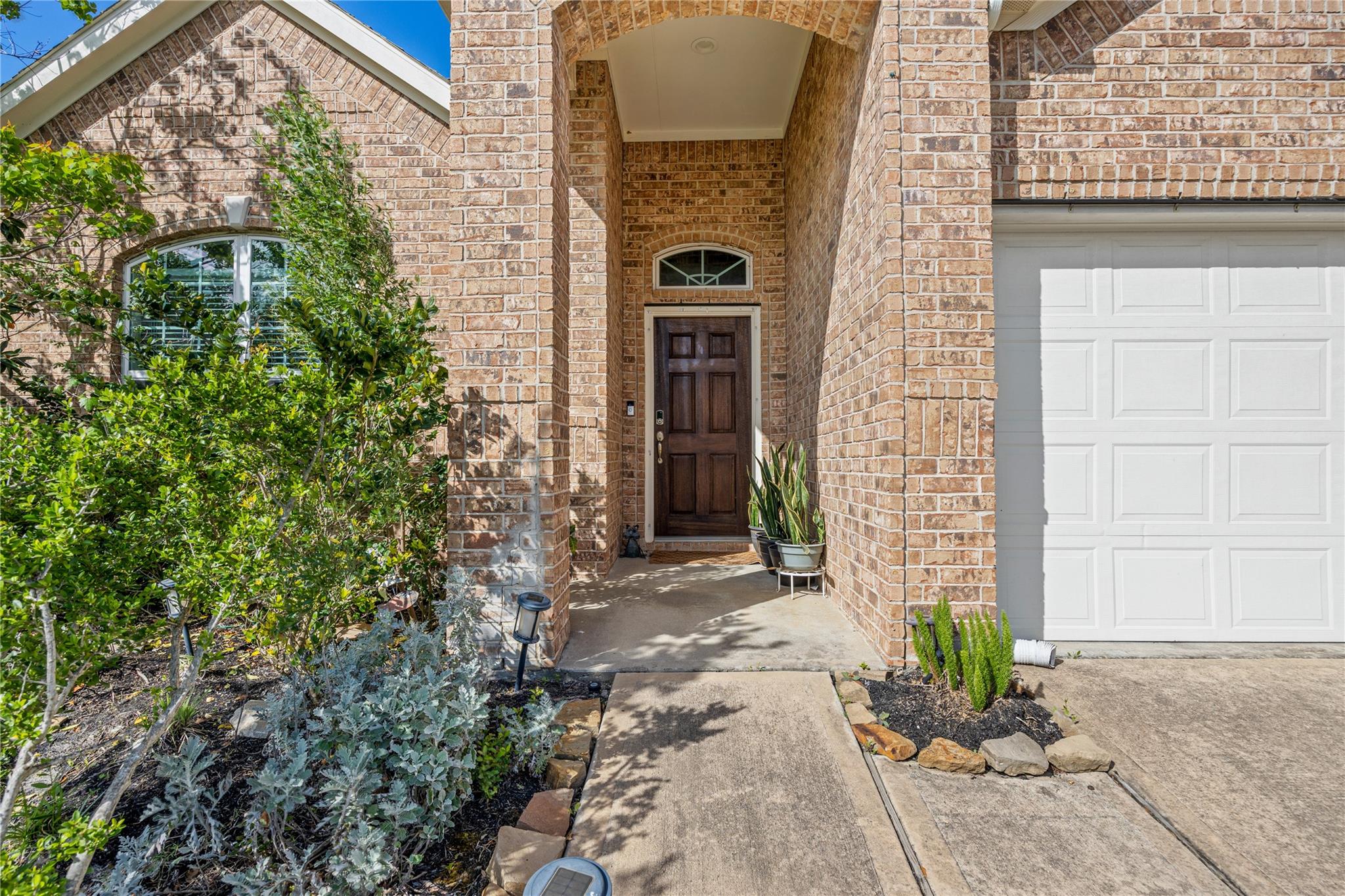 2503 Pines Pointe Drive