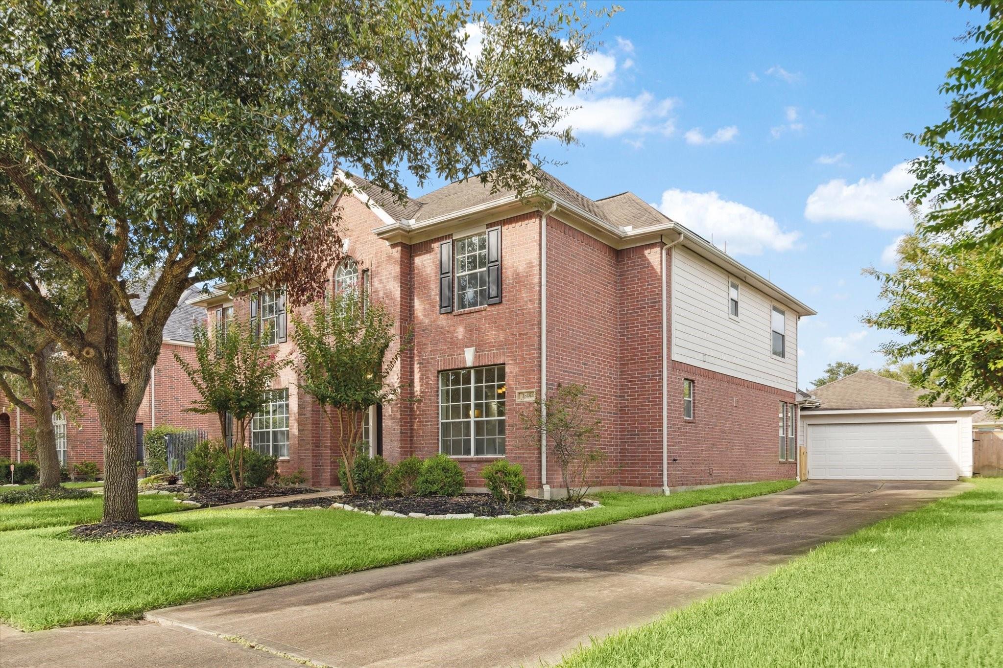 1818 Cross Spring Drive