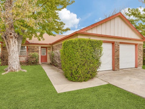 Photo of 511 Nightshade Drive, Arlington, TX 76018 (MLS # 25676943)