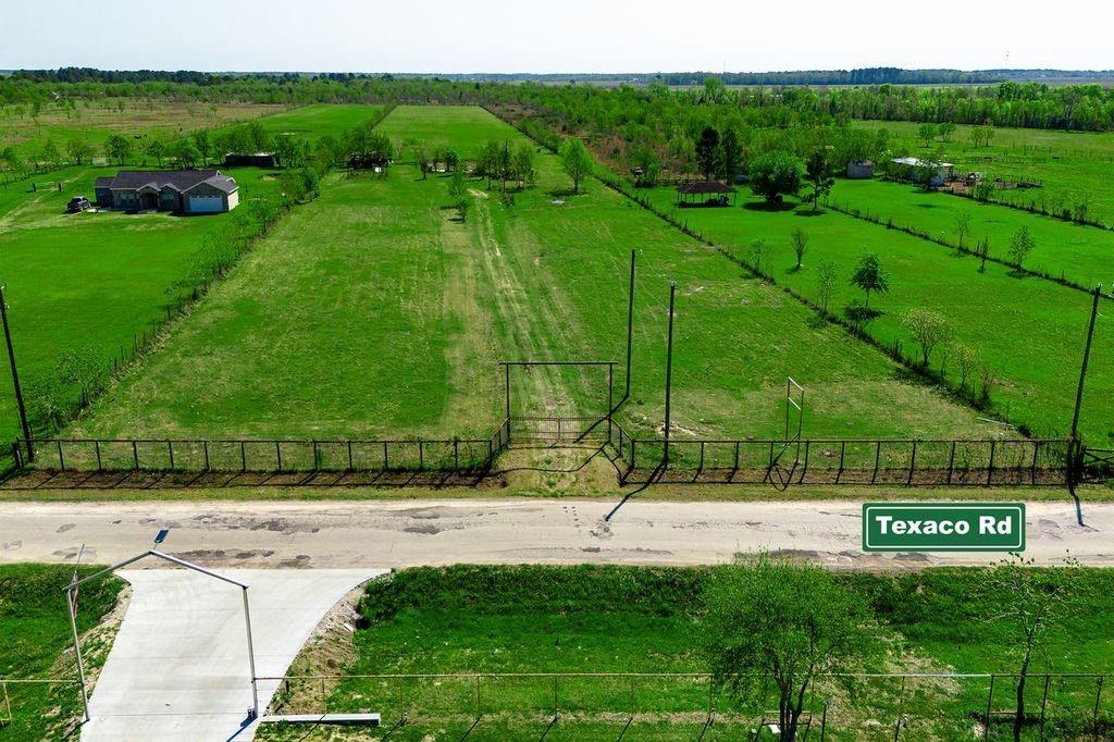1686 County Road 615
