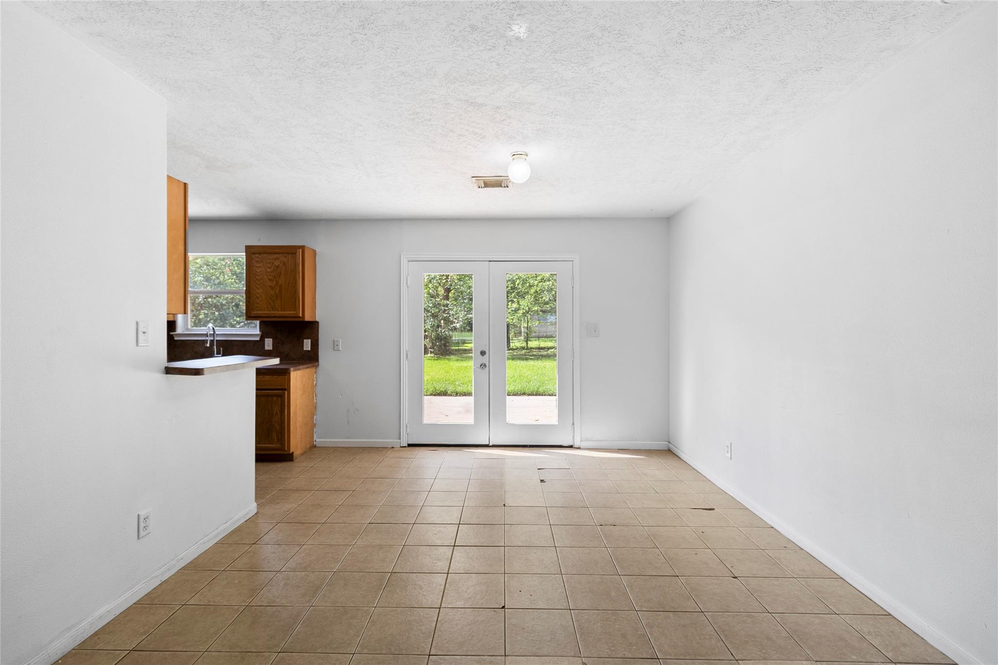 10674 Royal Pines Drive