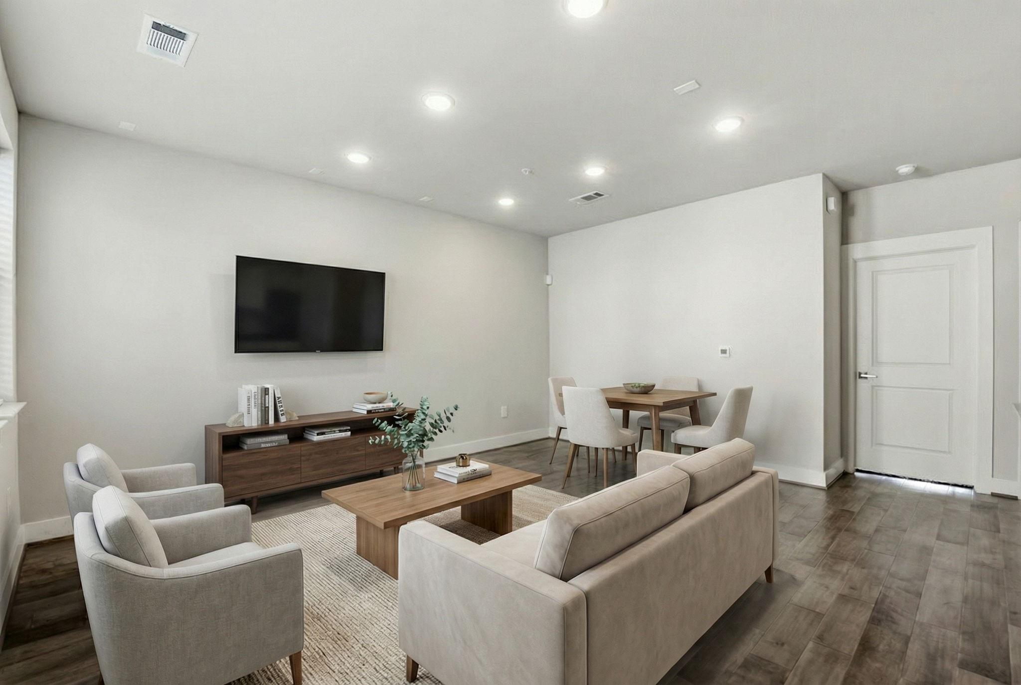 4819 Caroline Street 103