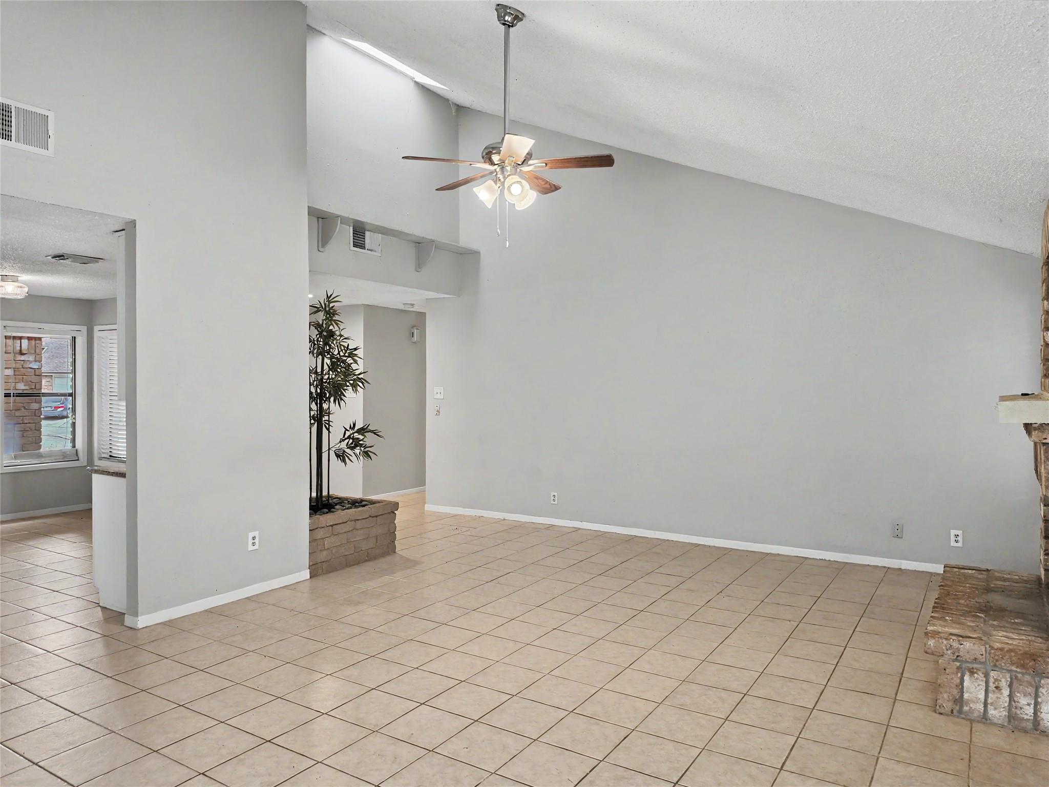 7410 Songwind Lane