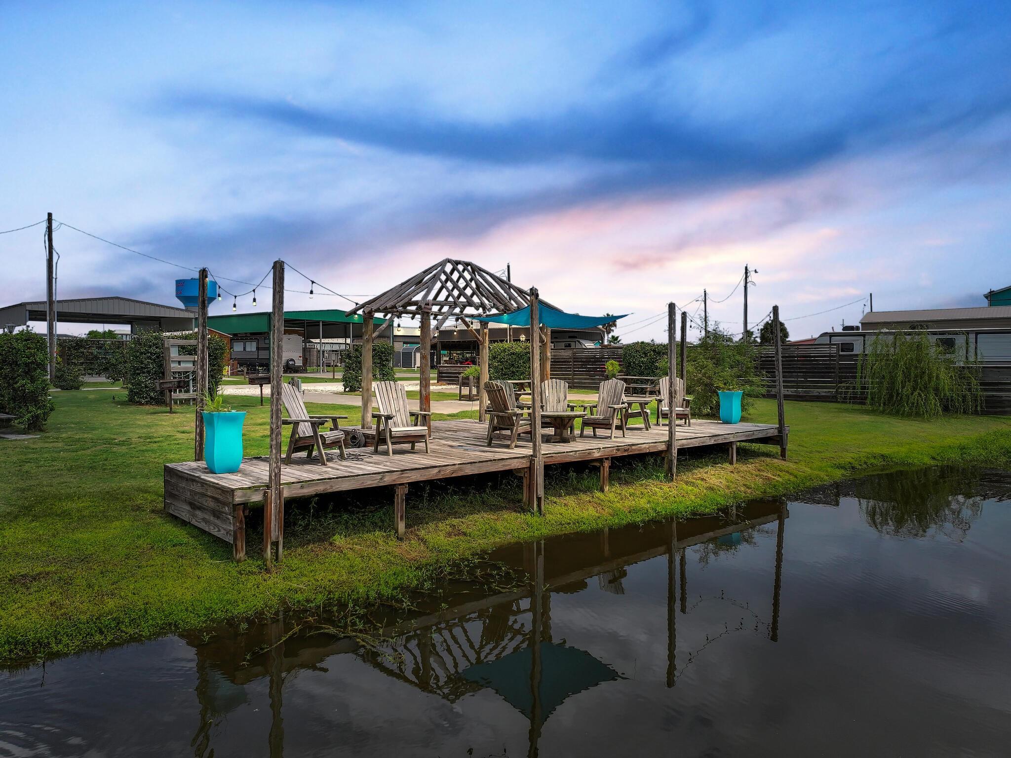894, 896 S Crystal Beach Road