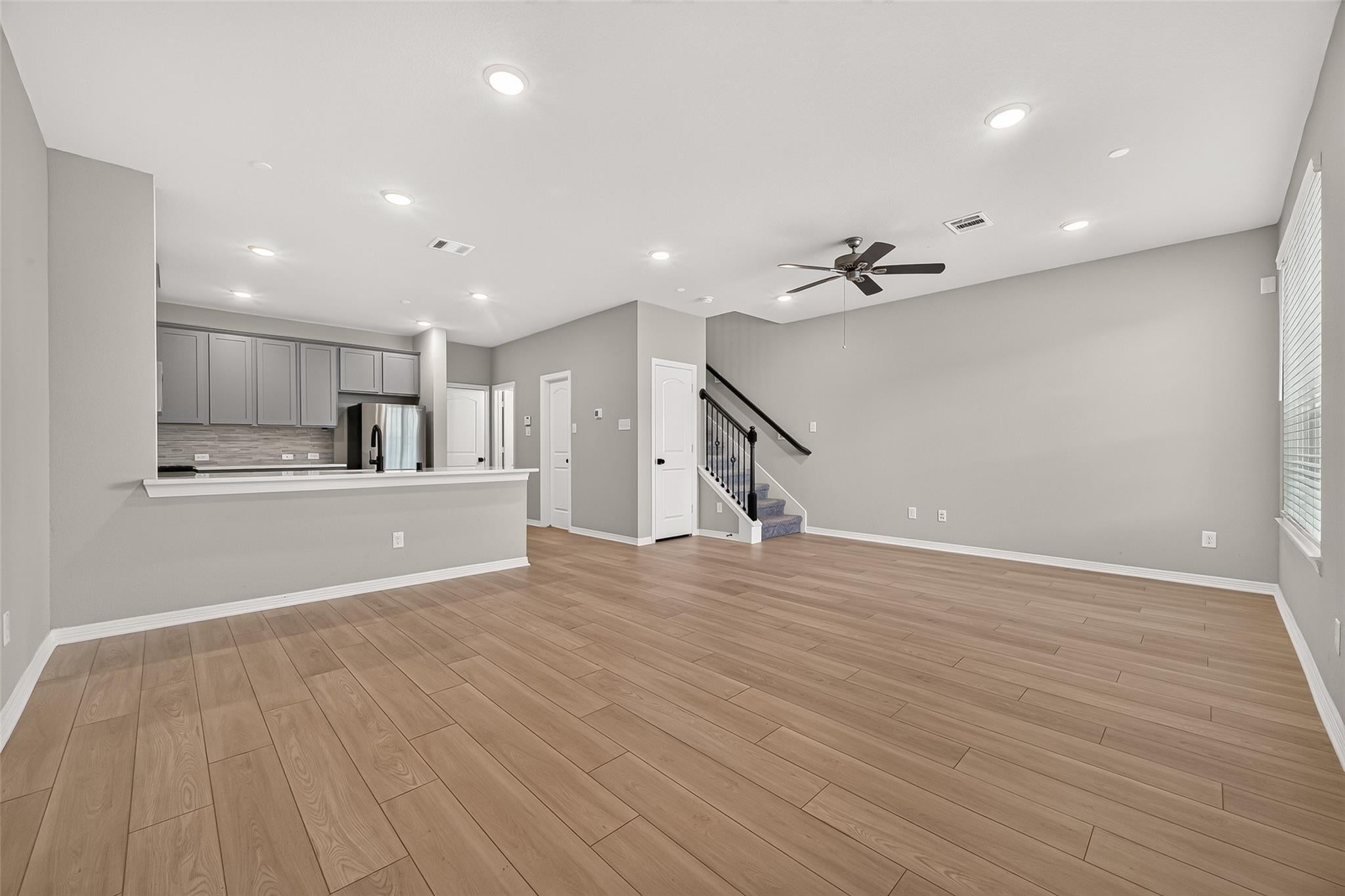 8033 Scanlan Trail