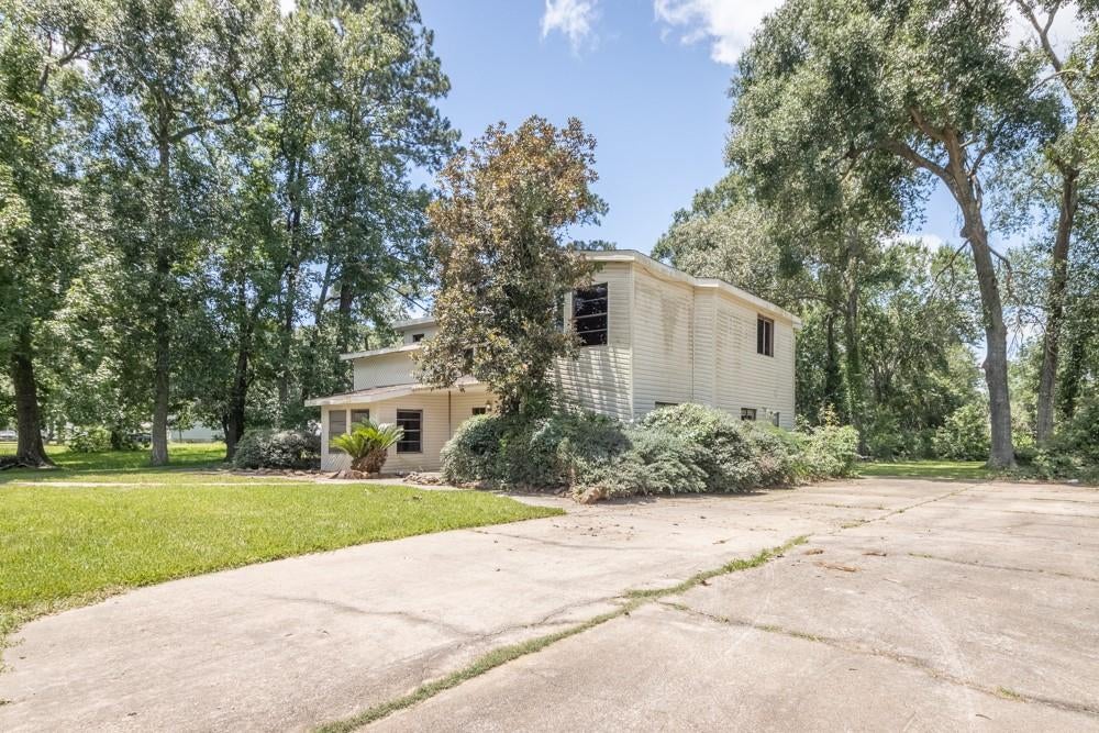 13119 Live Oak Lane