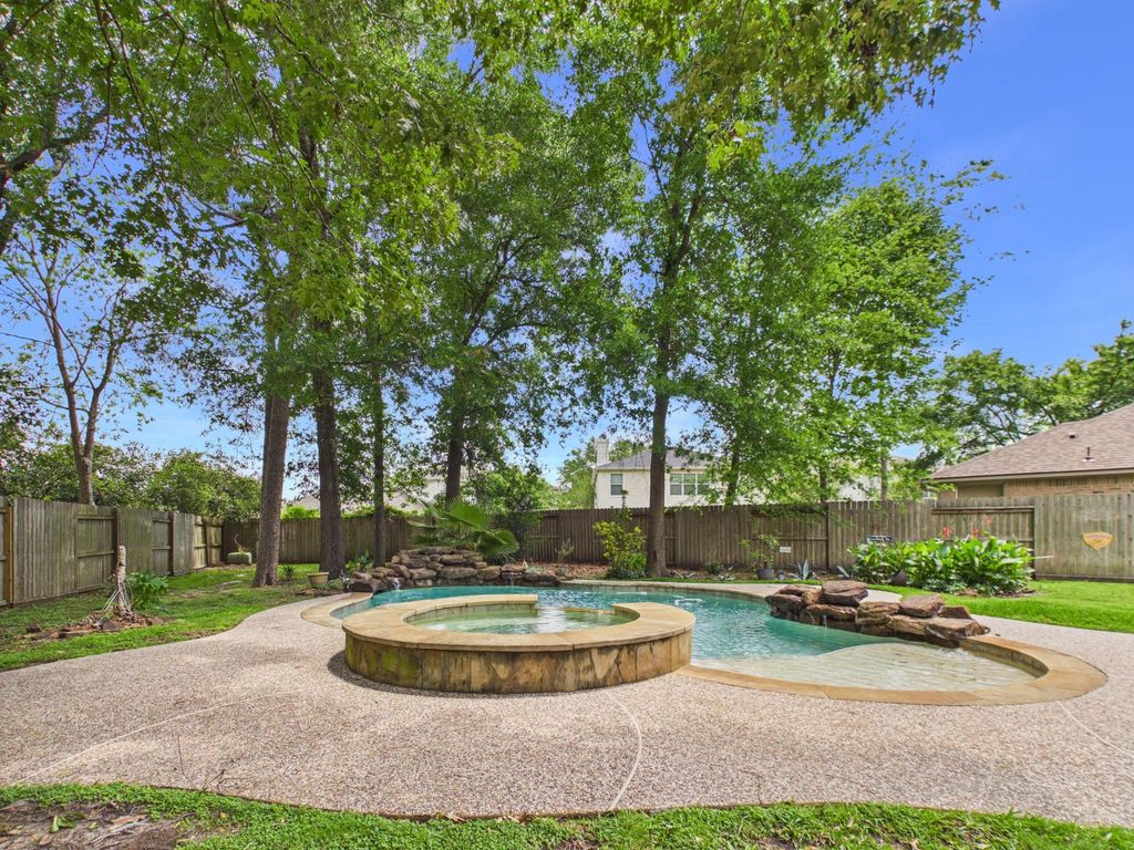 Photo of 2906 Sycamore Tree Court, Houston, TX 77345 (MLS # 81915025)