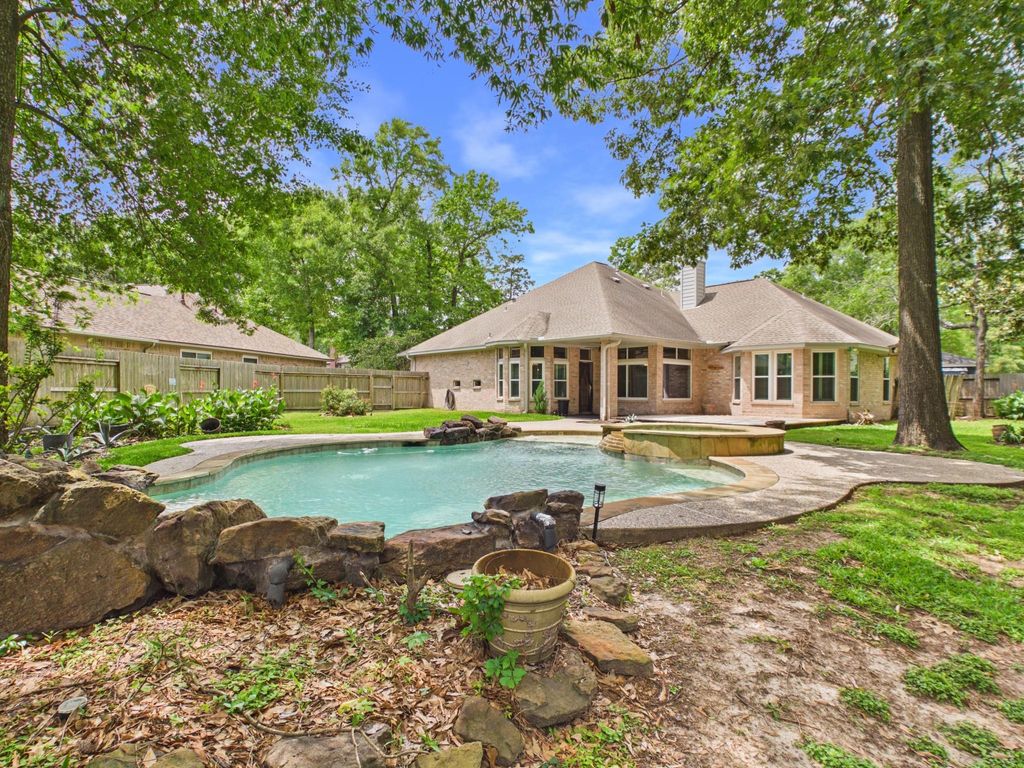 Photo of 2906 Sycamore Tree Court, Houston, TX 77345 (MLS # 81915025)