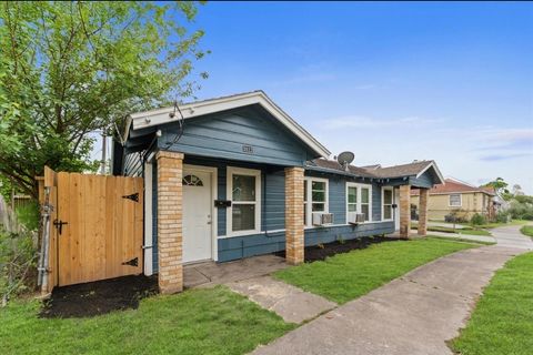 3922 Farmer Street Houston TX 77020