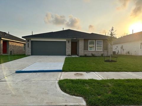 Photo of 7826 Sleek Flock Lane, Rosharon, TX 77583 (MLS # 80001769)