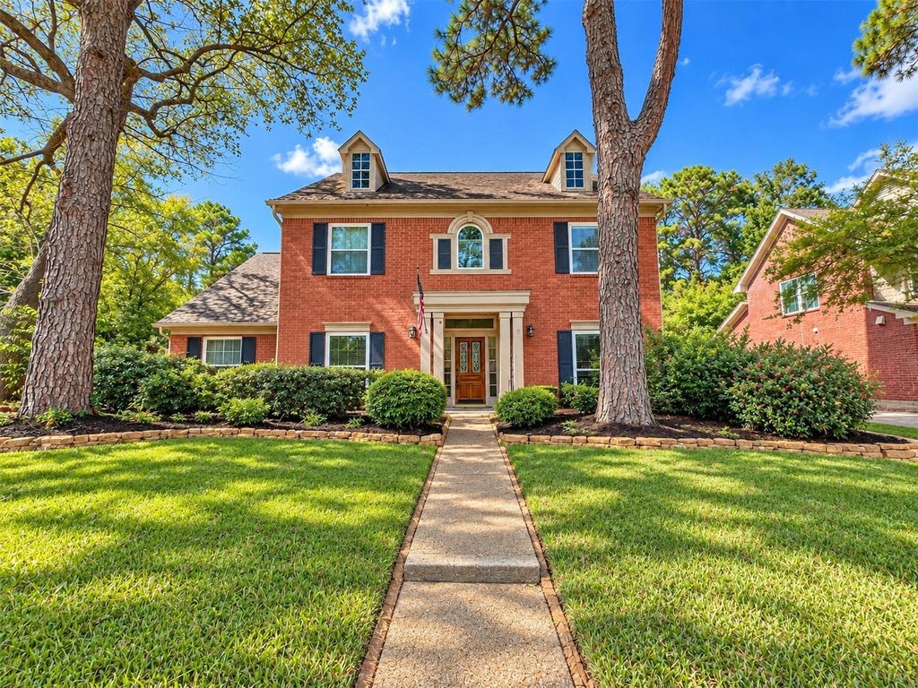 Photo of 3203 Emerald Grove Drive, Houston, TX 77345 (MLS # 49138776)