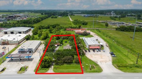 700 Highway 146 Dayton TX 77535