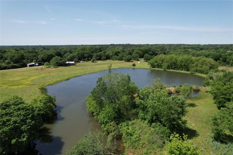 Photo of 535 County Road 1710, Grapeland, TX 75844 (MLS # 92253531)
