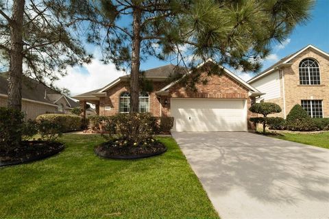 Photo of 2608 Easton Springs Court, Pearland, TX 77584 (MLS # 74442322)