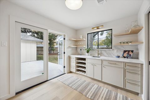 Tiny photo for 10402 Raritan Drive, Houston, TX 77043 (MLS # 20821987)