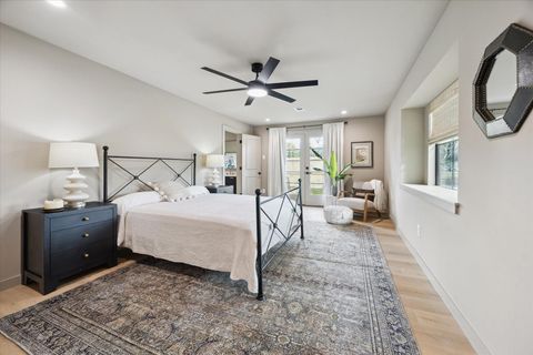 Tiny photo for 10402 Raritan Drive, Houston, TX 77043 (MLS # 20821987)