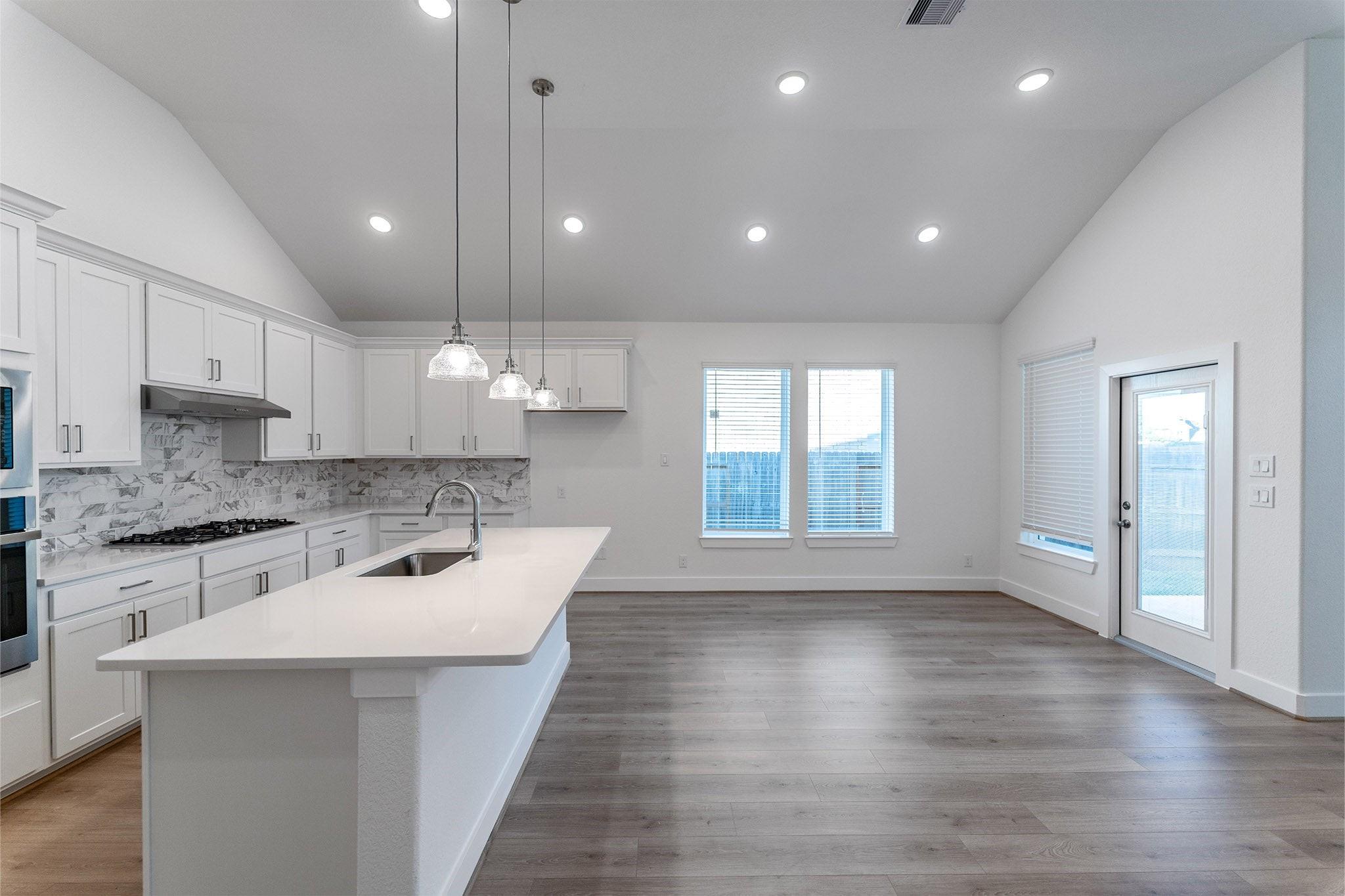 5330 Acapulco Mist Drive