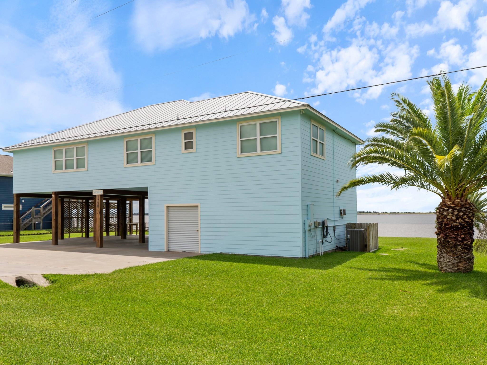 1730 W Bayshore Drive