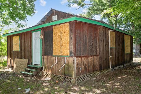 Tiny photo for 710 Black Street, Jasper, TX 75951 (MLS # 60190985)