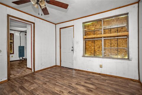 Tiny photo for 710 Black Street, Jasper, TX 75951 (MLS # 60190985)