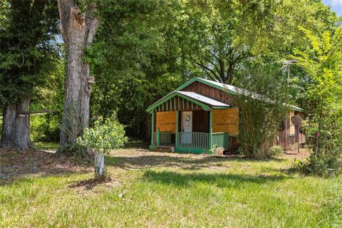 Tiny photo for 710 Black Street, Jasper, TX 75951 (MLS # 60190985)