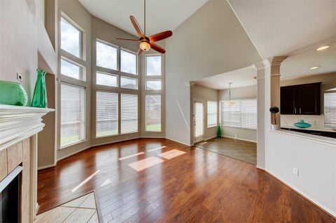 Photo of 2619 Emerald Springs Court, Pearland, TX 77584 (MLS # 35672498)