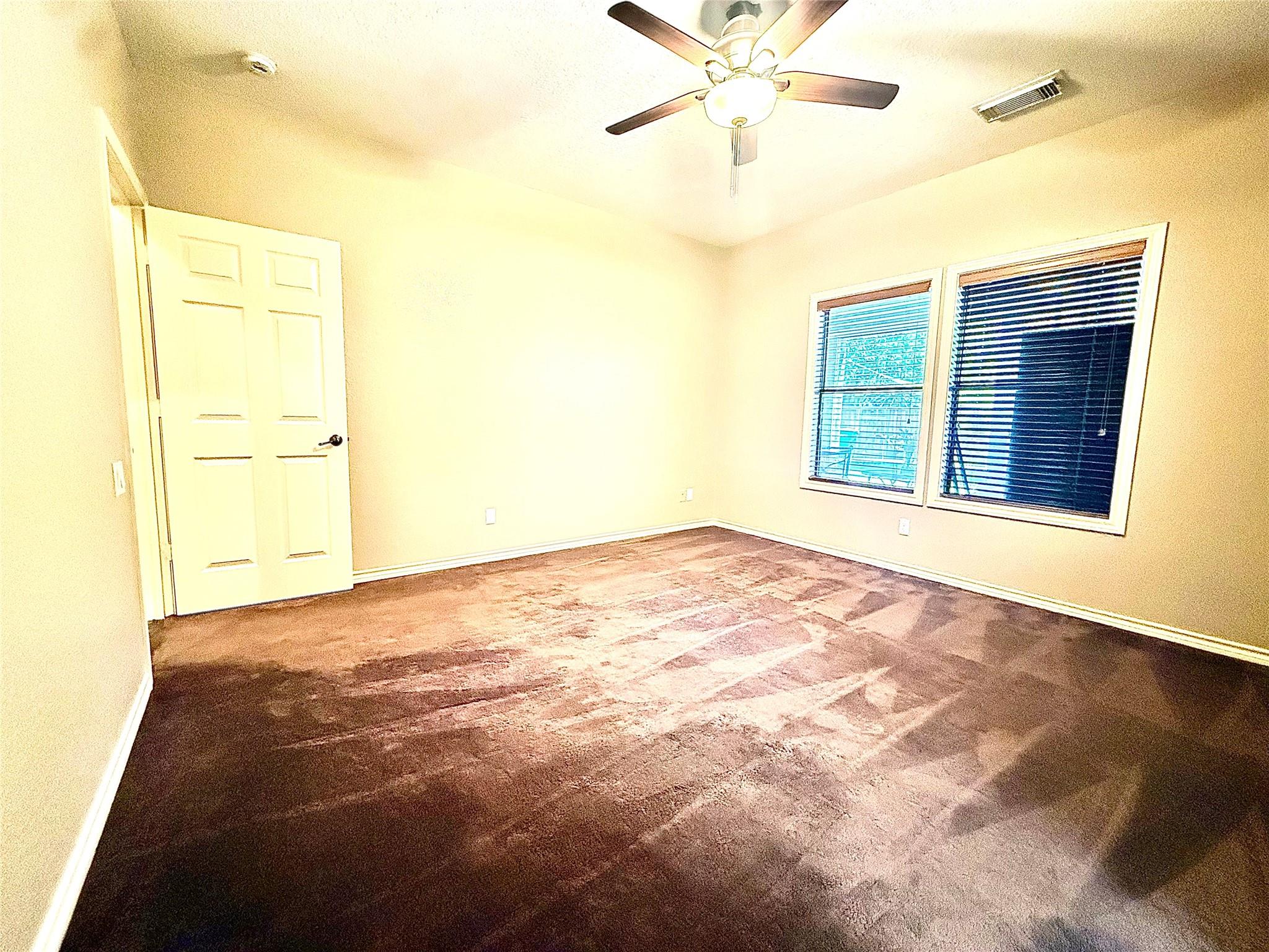 3040 Bayshore Drive 3
