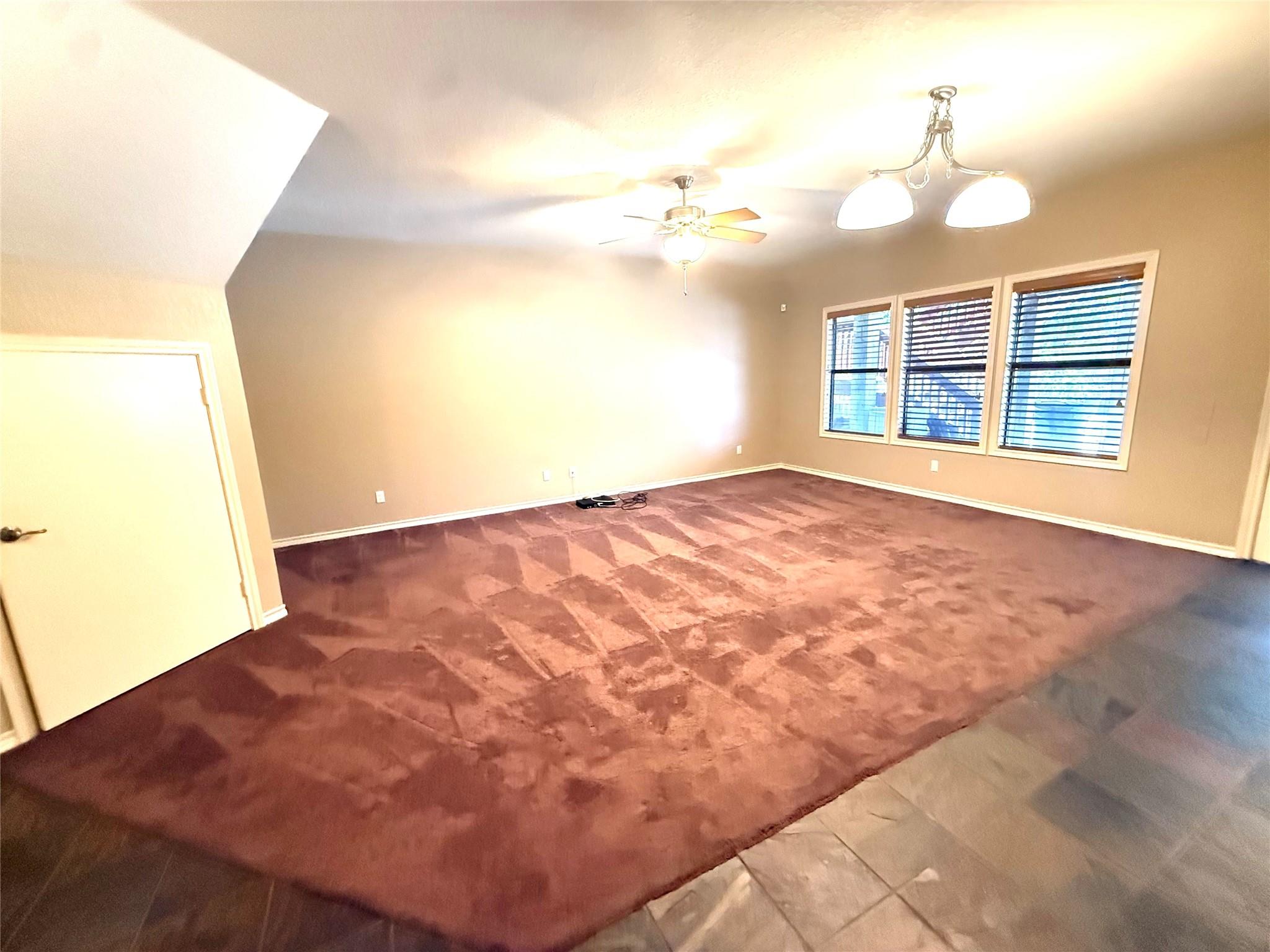 3040 Bayshore Drive 3