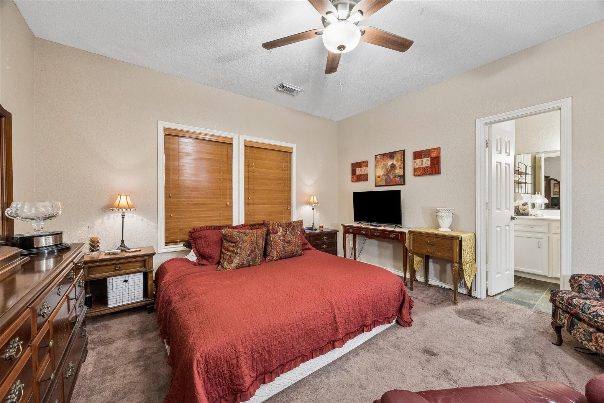 3040 Bayshore Drive 3