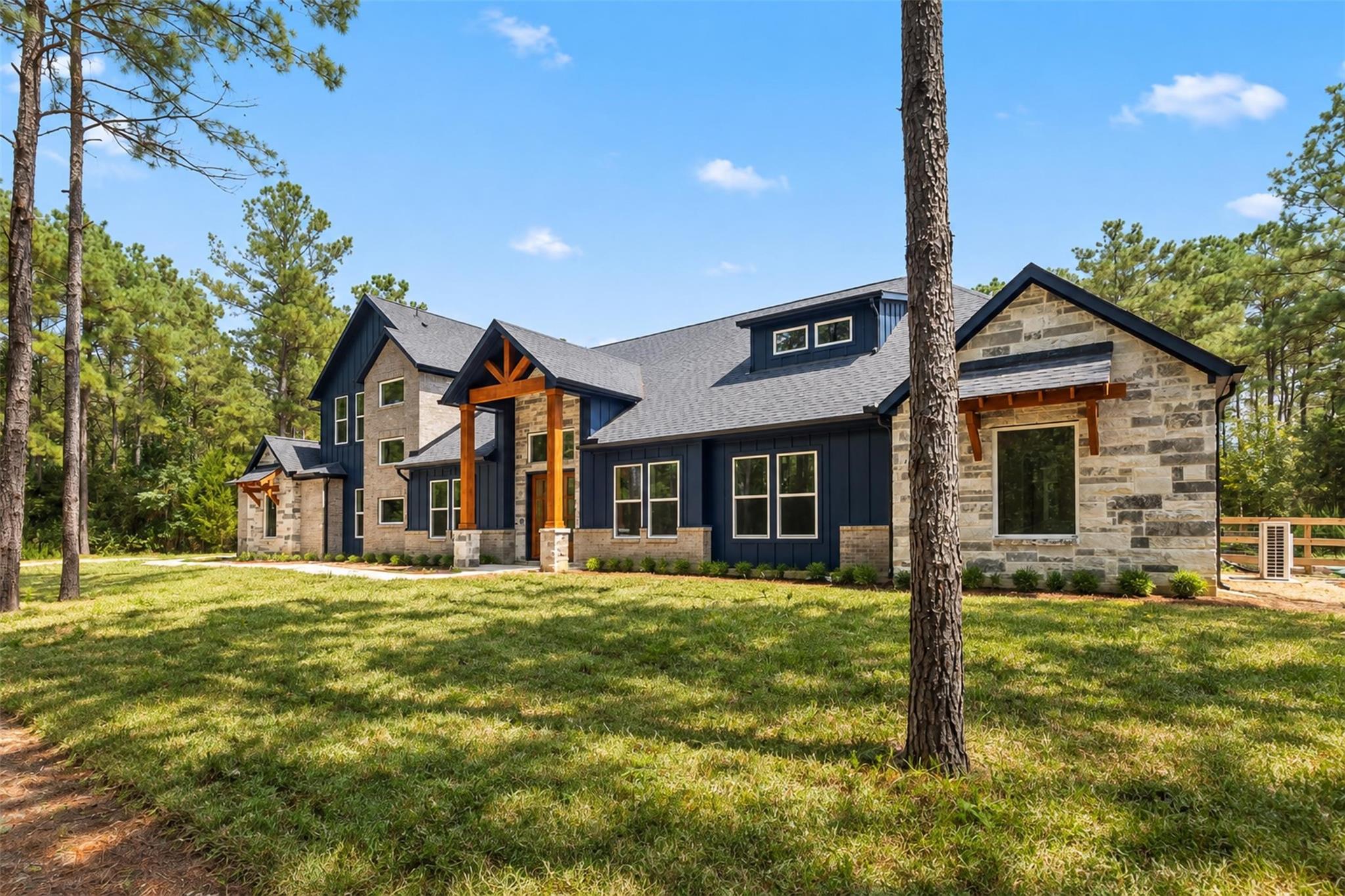 15646 Forest Grove Drive