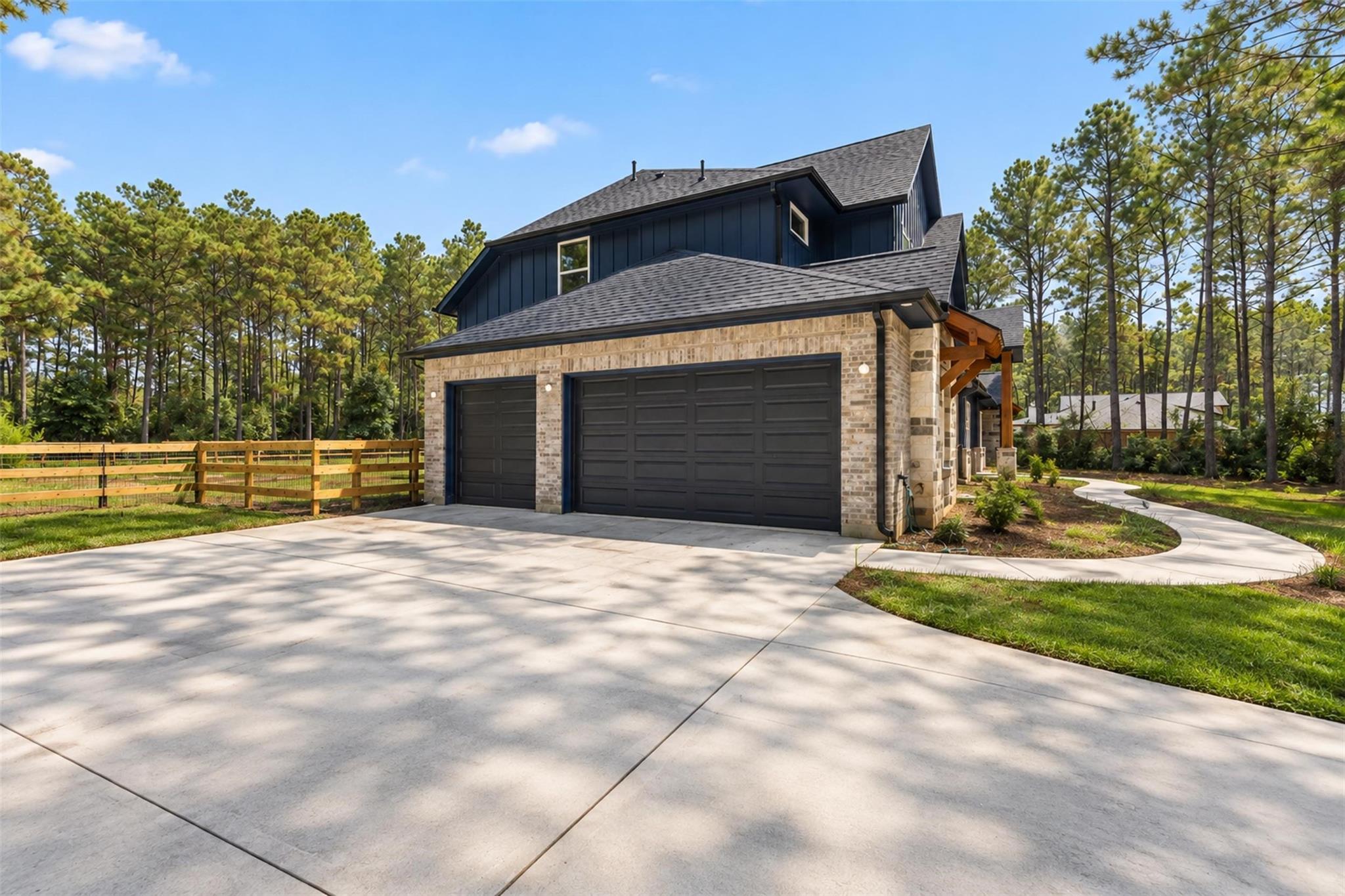 15646 Forest Grove Drive