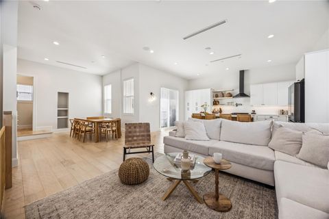 1127 W 16th Street C Houston TX 77008