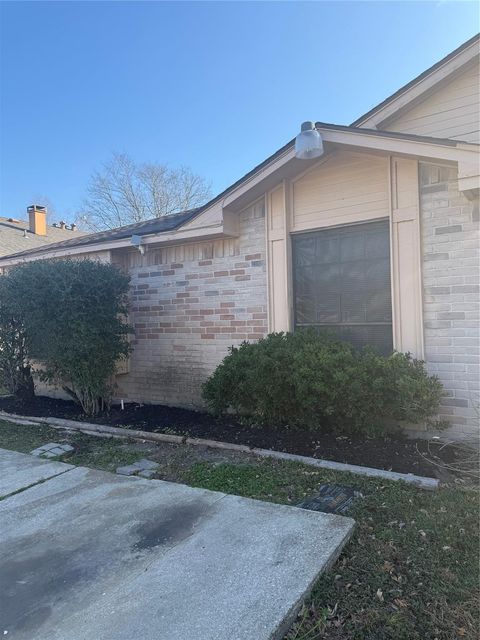 Tiny photo for 11008 Misty Summit Drive, Houston, TX 77086 (MLS # 75211182)