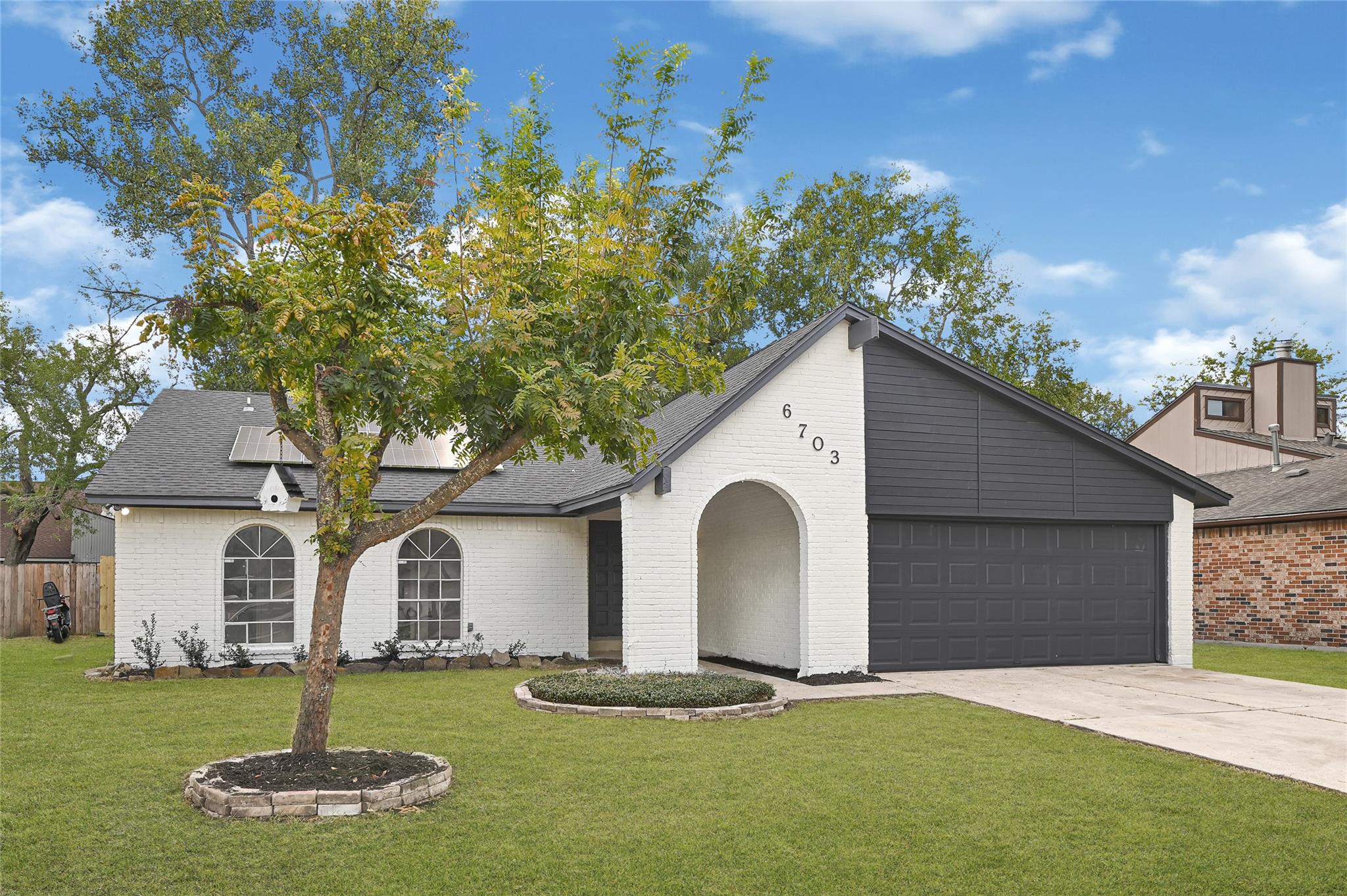 6703 Casablanca Drive