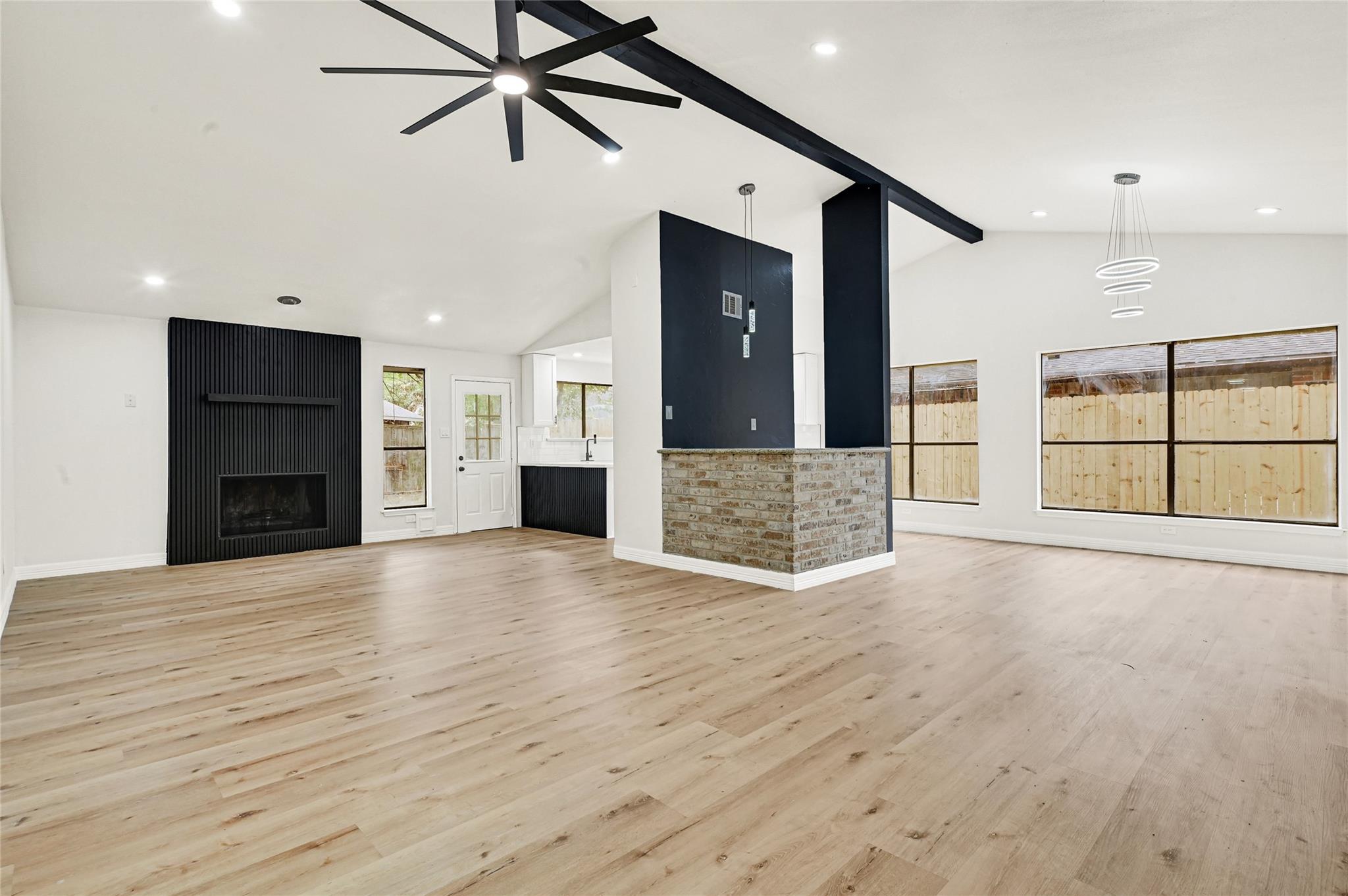 6703 Casablanca Drive