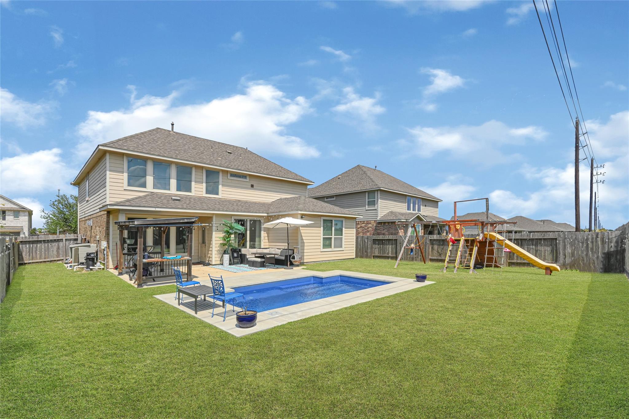 19422 Lake Ridge Drive